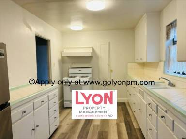 Main picture of 2260 Oxford St