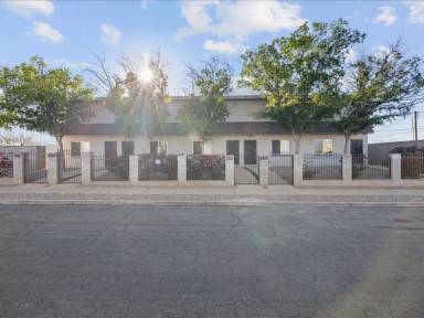 Main picture of 2201 N 9th Ave