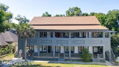 Main picture of 258 E Graves Ave