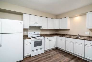 Main picture of 186 Flintridge Drive - 6