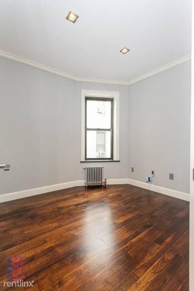 Main picture of 113 E 119th St