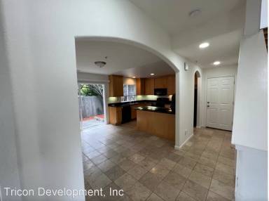 Main picture of 568 Saint Anton Way