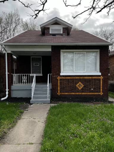 Main picture of 1365 Ellsworth St