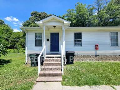 Main picture of 1016 Washington St