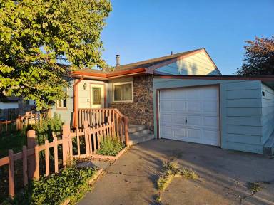 Main picture of 5003 Atlantic Dr