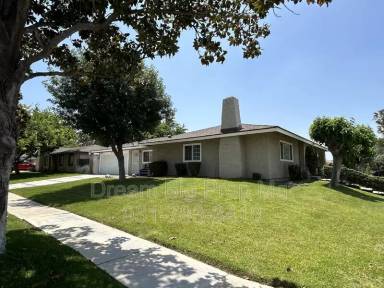 Main picture of 593 S Arrowhead Ave