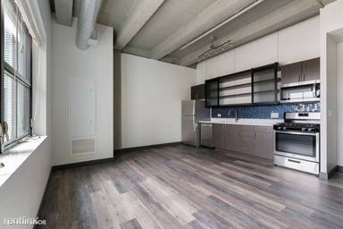 Main picture of 2101 S Wabash Ave