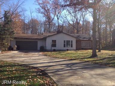 Main picture of 1931 Buckskin Dr