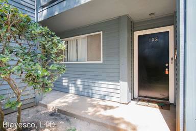 Main picture of Harbour Village Condominiums