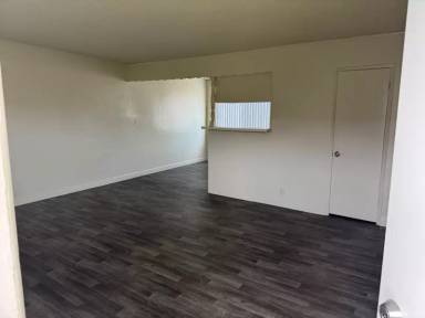 Main picture of 6248 N San Gabriel Blvd