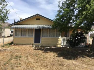 Main picture of 3677 Pedley Ave