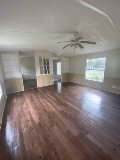 Main picture of Lakeview Mobile Home Park