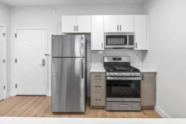 Main picture of 407 Highland Ave