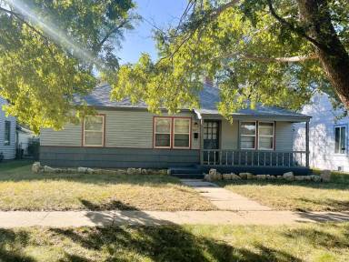 Main picture of 207 S Mount Carmel Ave