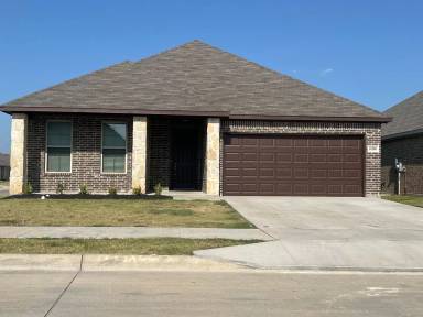 Main picture of 10300 Fort Ewell Trl