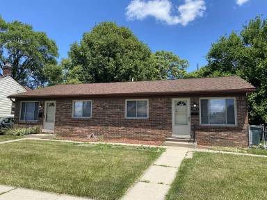 Main picture of 1564 Garfield Ave
