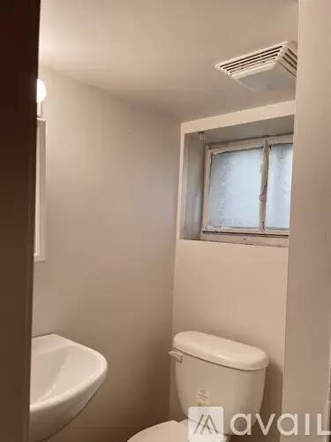 Main picture of 707 W California Ave
