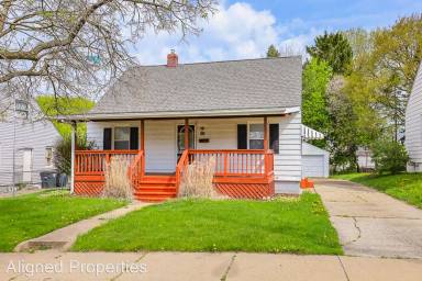 Main picture of 949 Austin Ave