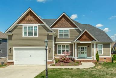 Main picture of 7725 Peppertree Dr