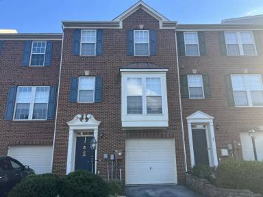 Main picture of 45 Monte Carlo Way