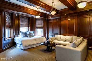 Main picture of 252 Newbury St