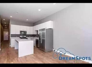 Main picture of 4710 S King Dr