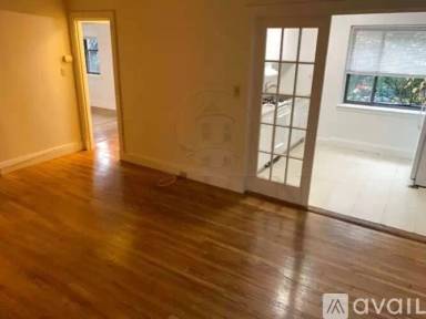 Main picture of 10 Forest St