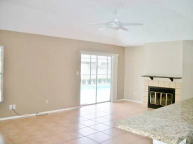 Main picture of 309 Buttonwood Dr