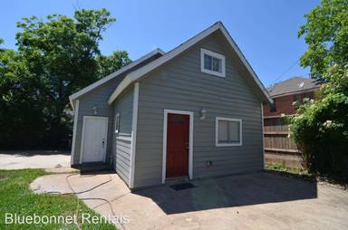 Main picture of 811 Sabine St