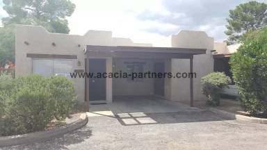 Main picture of 3319 E Water St