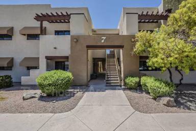 Main picture of The Raven Condo