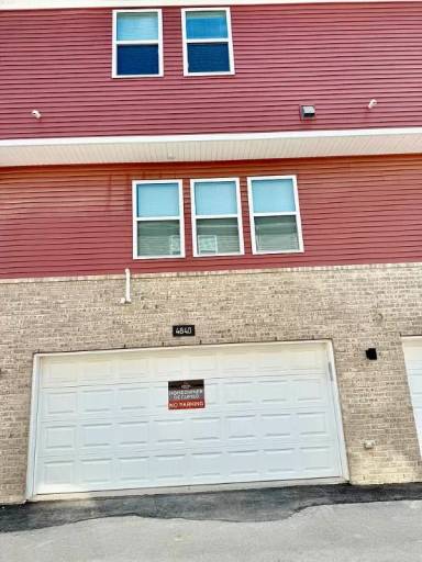 Main picture of 4840 Ludlow Ln