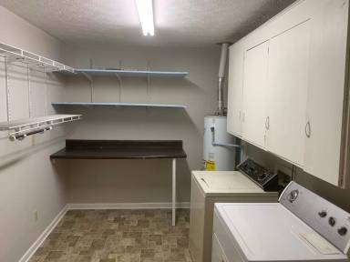 Main picture of 2821 Bridgewater Dr