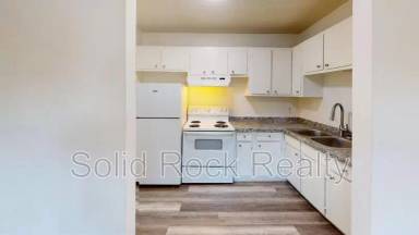 Main picture of 1411 S Corona Ave
