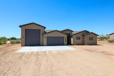 Main picture of 13865 E Peak View Rd