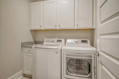 Main picture of 128 Sandy Bend Ln