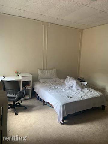 Main picture of 1959 Commonwealth Ave