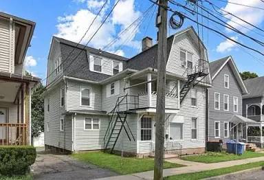 Main picture of 41 S 3rd St