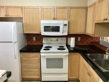 Main picture of 2935 SW 22nd Ave