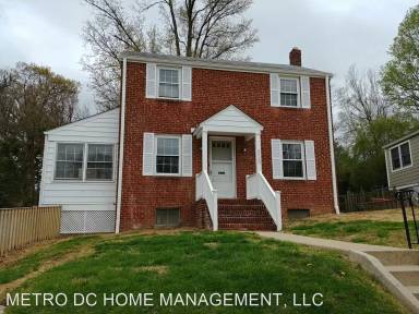 Main picture of 2430 N Powhatan St