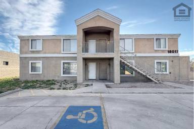 Main picture of 18017 N 40th Pl