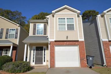 Main picture of 146 Alton Cir