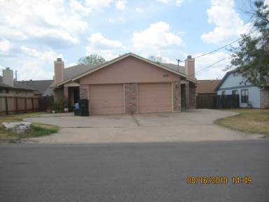 Main picture of 609 Luther Dr