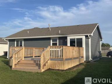 Main picture of 627 Union Park Cir