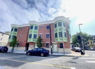 Main picture of 89 Prescott St