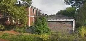 Main picture of 5900 Lenox St