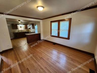 Main picture of 7103 Wicker Ave