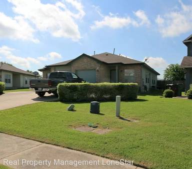 Main picture of 2831 Southampton Way