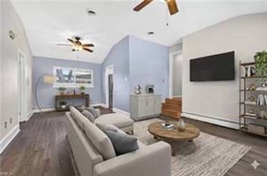 Main picture of 803 Townsend Ct