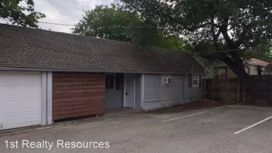 Main picture of 4909 Curzon Ave